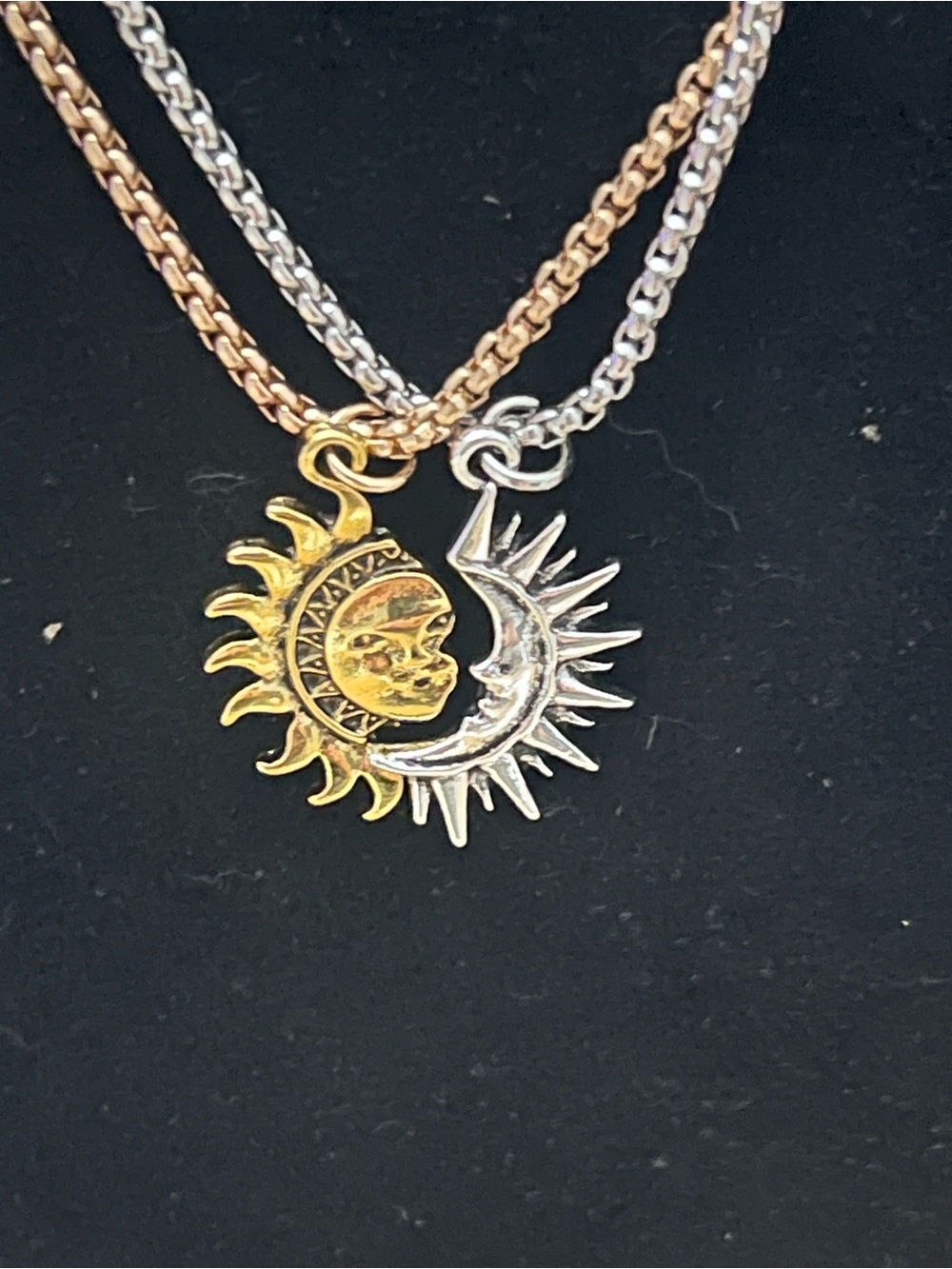 Sun & Moon Matching Friendship Couples Necklace Set Gold & Silver Tone